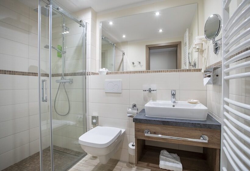 Ostseehotel Villen Im Park   Ein Rovell