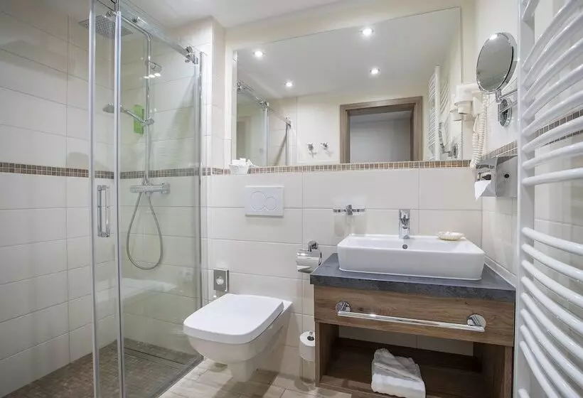 Ostseehotel Villen Im Park   Ein Rovell