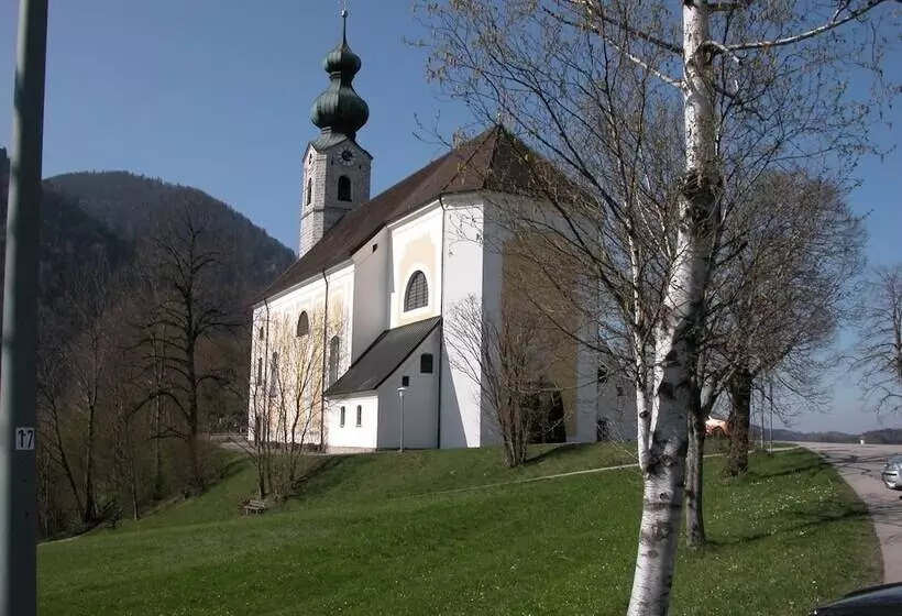 ホテル Restaurant Zum Hirschhaus