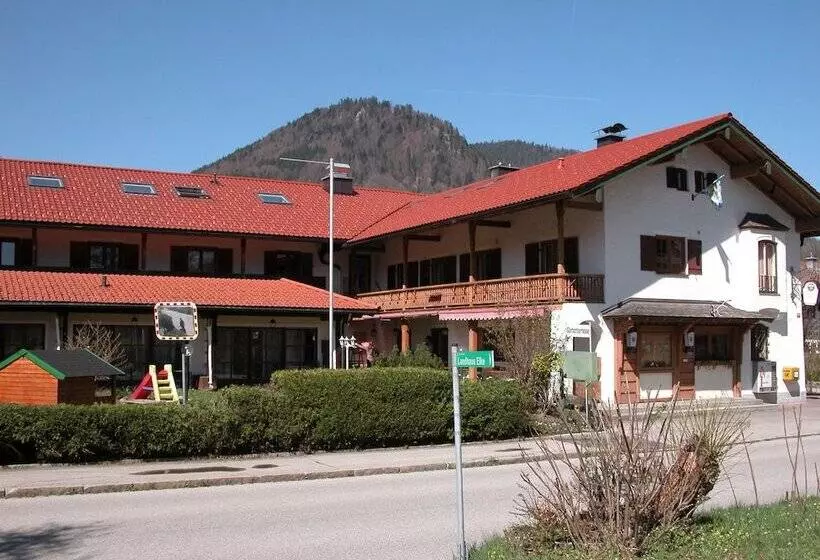 ホテル Restaurant Zum Hirschhaus