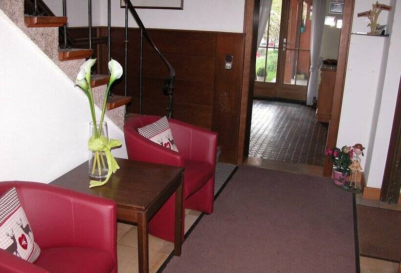 בית מלון כפרי Restaurant Zum Hirschhaus