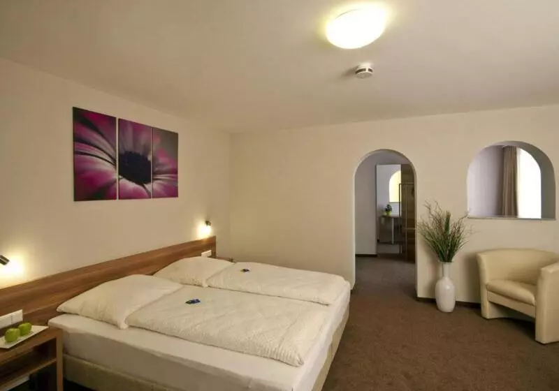 Hotelli Sielminger Hof