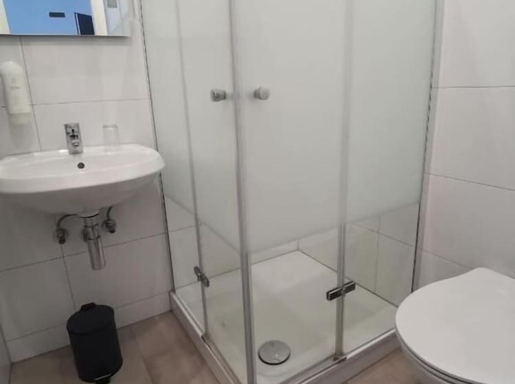 Max Hotel Düsseldorf Self Check In