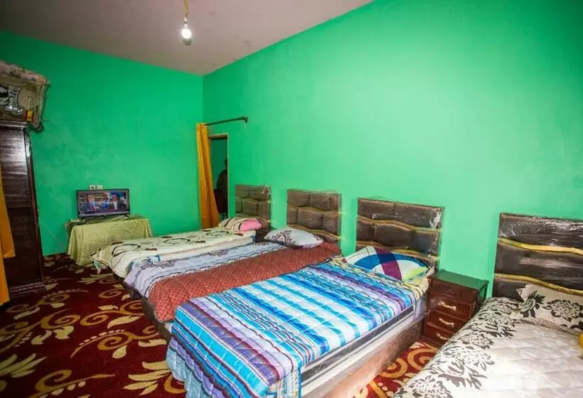 Retkeilymaja La Belle Vue