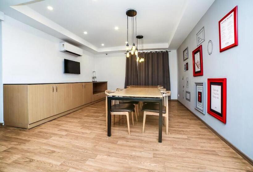 Super Hotel O R K Serenity Luxurys