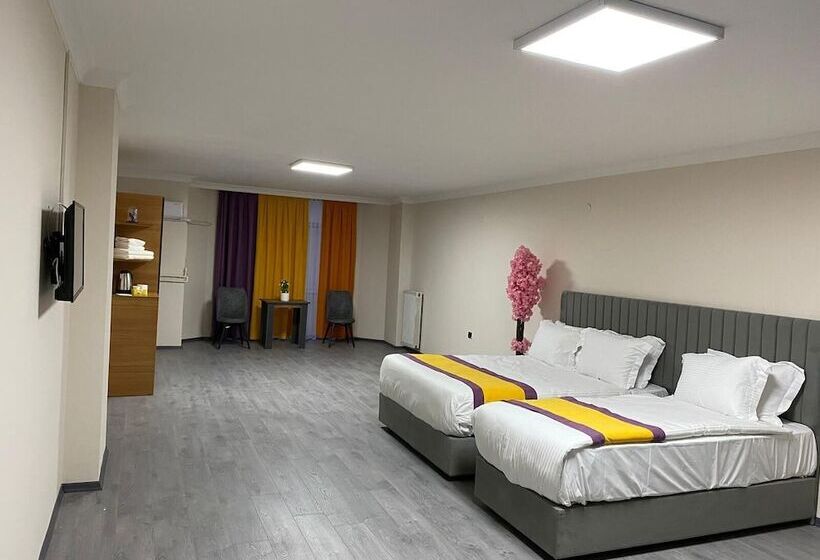 فندق Güner City