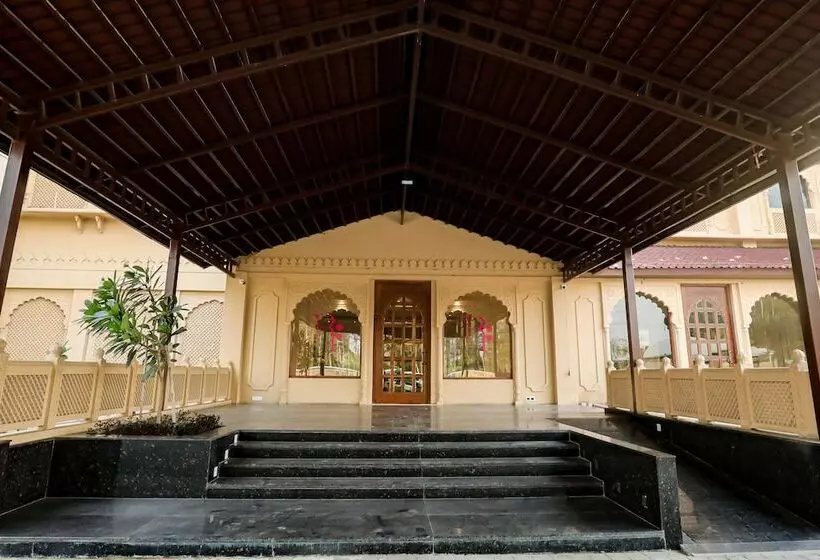 ホテル Regenta Central City Vilas Palace Ambala