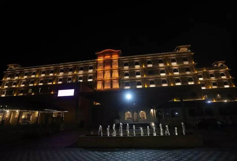 ホテル Regenta Central City Vilas Palace Ambala