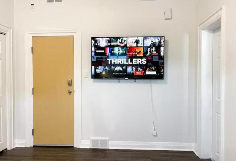 בית מלון כפרי Lake Superior Boutique