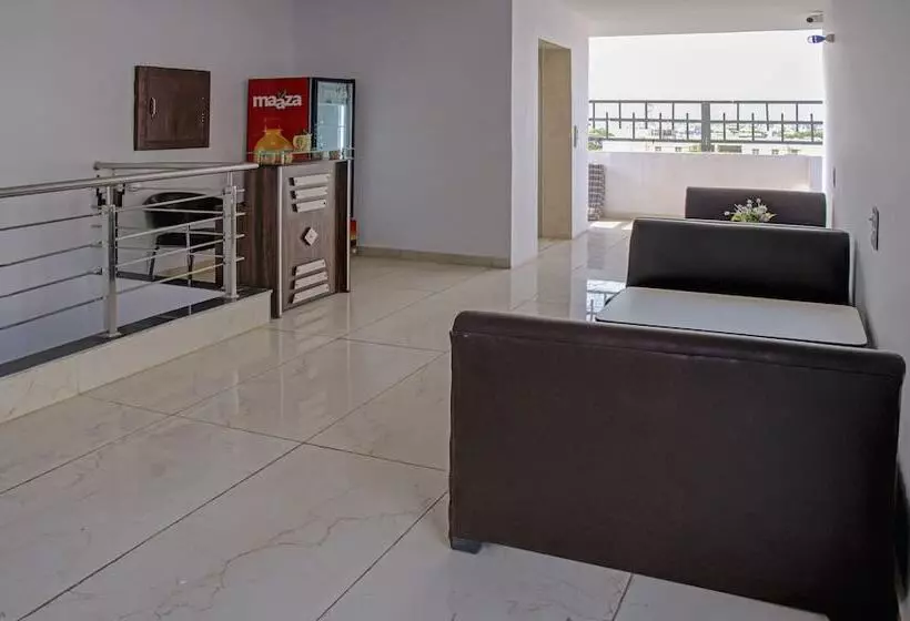 Hotelli Treebo The King Mohali