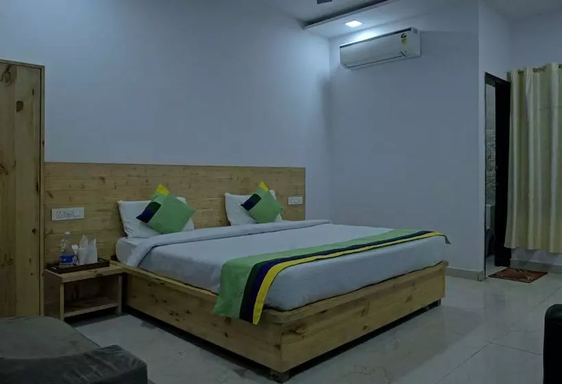 Hotelli Treebo The King Mohali