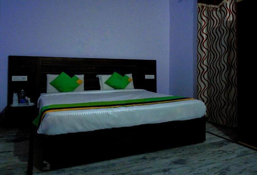 Hotel Treebo The King Mohali