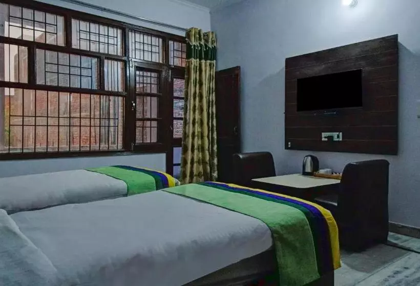 Hotelli Treebo The King Mohali