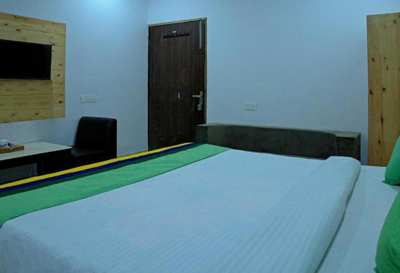 Hotel Treebo The King Mohali