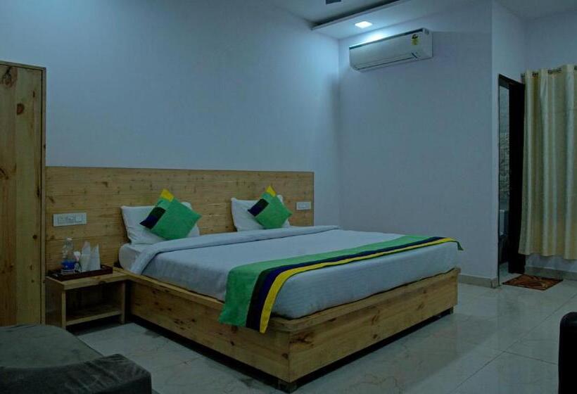 Hotel Treebo The King Mohali