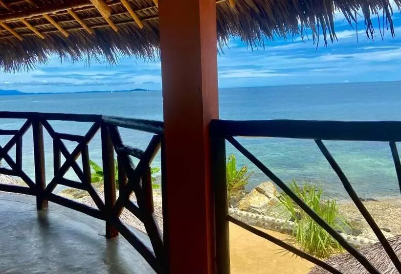 هتل Veronika Resort Nosy Komba