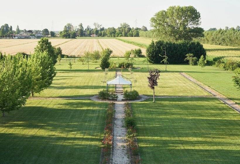 Отель Villa Martin