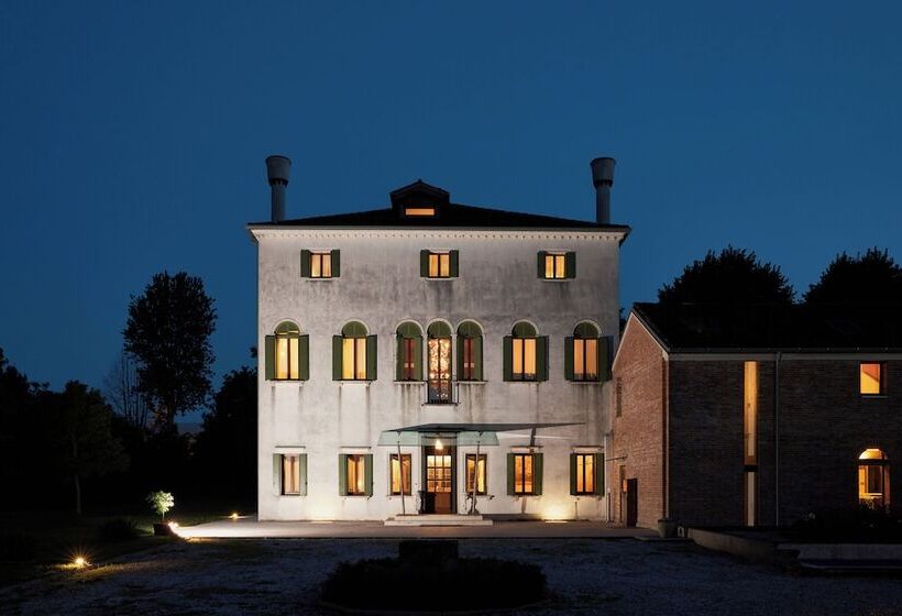 Отель Villa Martin