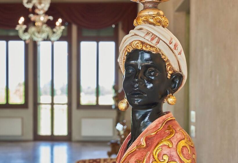 Отель Villa Martin