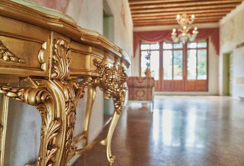 Отель Villa Martin