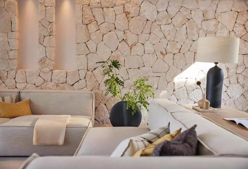 Lomakeskus Ikos Porto Petro