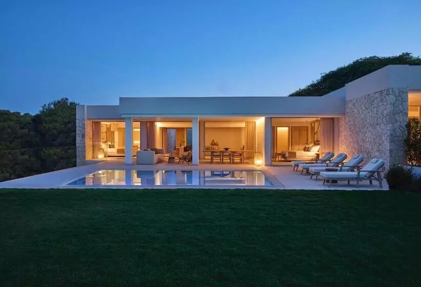 Lomakeskus Ikos Porto Petro