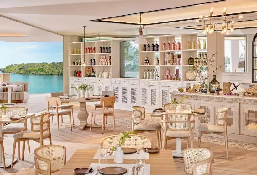 Lomakeskus Ikos Porto Petro