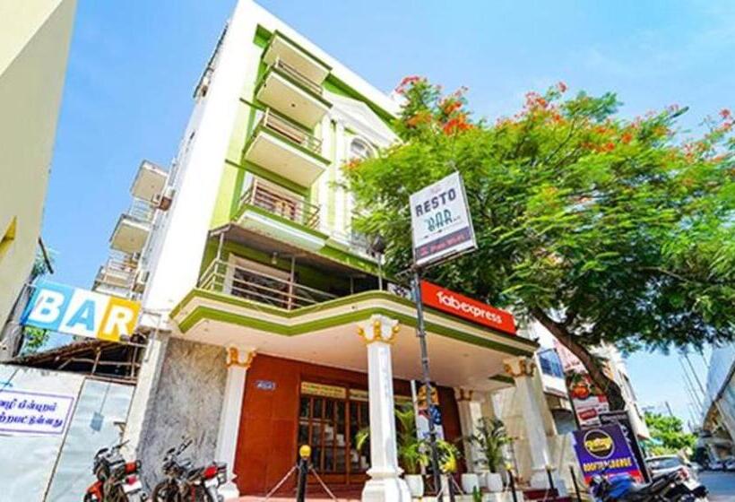 Hotel Fabexpress Janakiraman