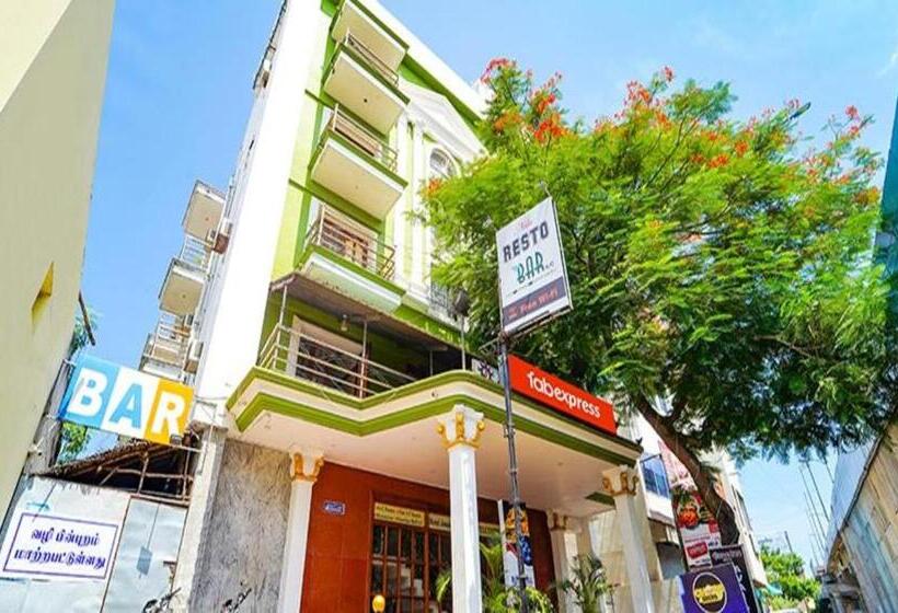 Hotel Fabexpress Janakiraman