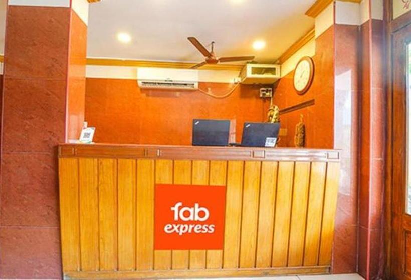 Hotel Fabexpress Janakiraman