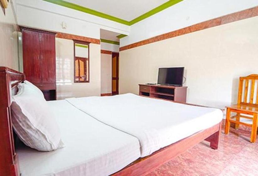 Hotel Fabexpress Janakiraman