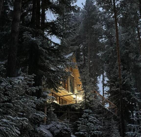 هتل Hut In Hatsvali