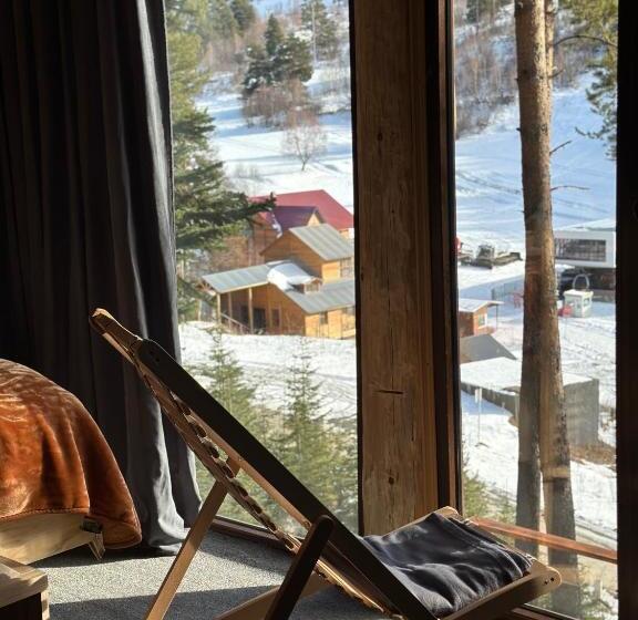 هتل Hut In Hatsvali