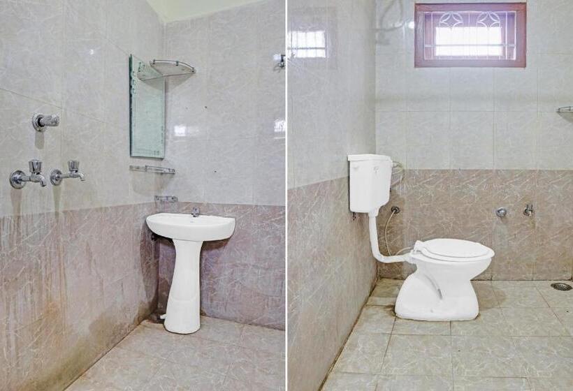 בית מלון כפרי Oyo Flagship 70252  Samridhi