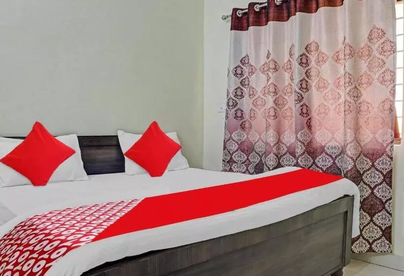 Hotelli Oyo Flagship 70252  Samridhi
