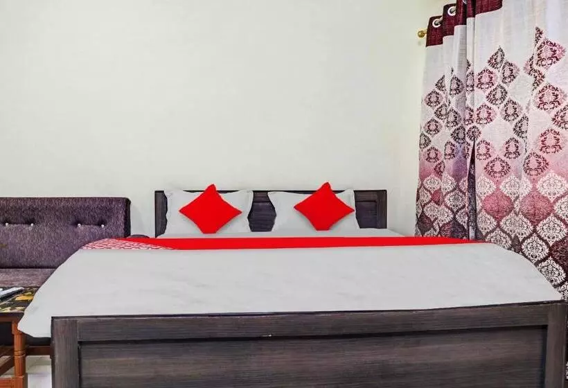 Hotelli Oyo Flagship 70252  Samridhi