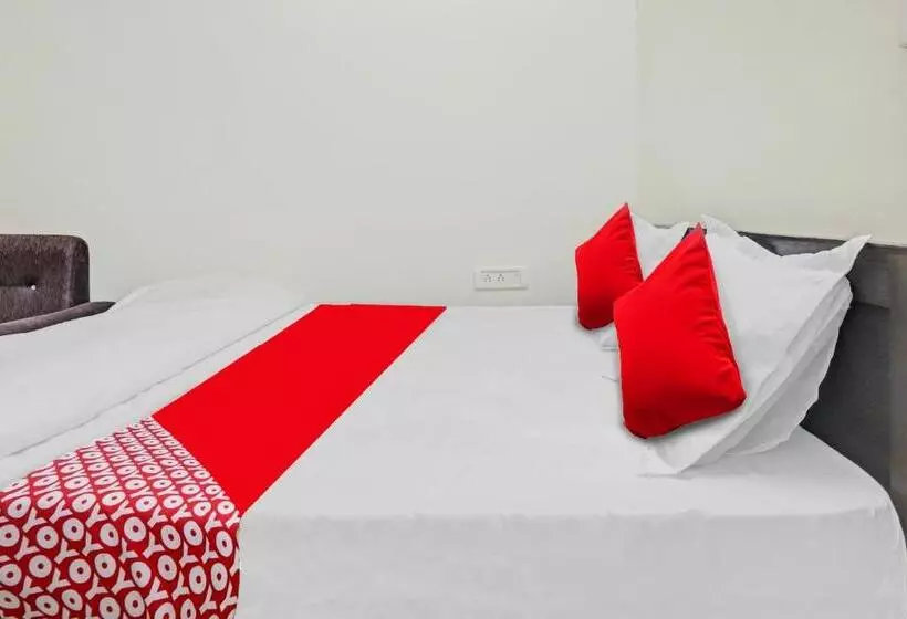Hotelli Oyo Flagship 70252  Samridhi