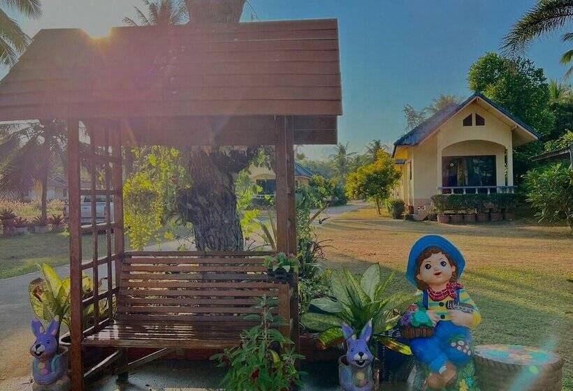 בית מלון כפרי Thungwua Laen Resort