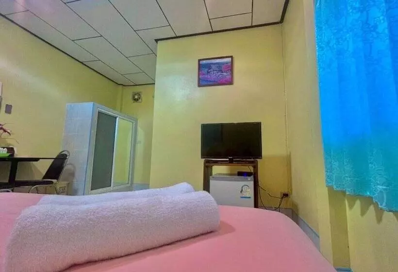 Hotelli Thungwua Laen Resort