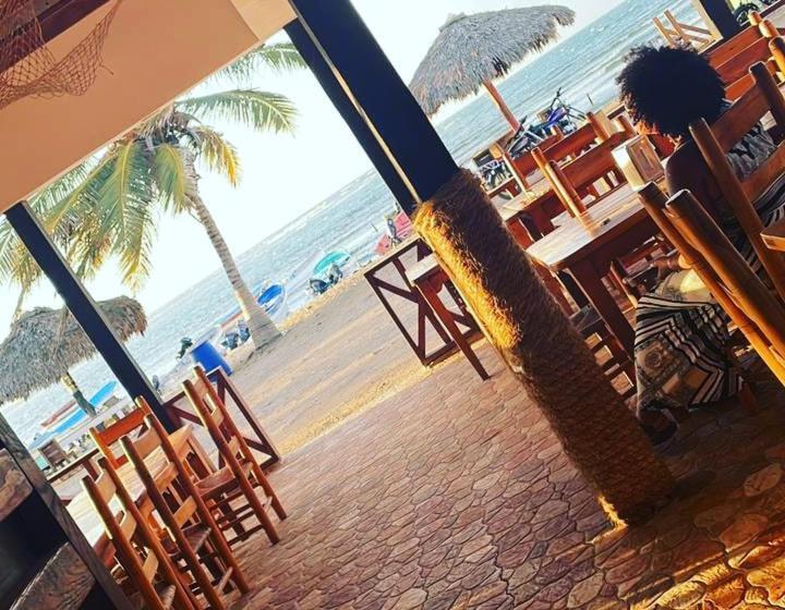 Buen Hombre Kite Hotel Y Restaurante