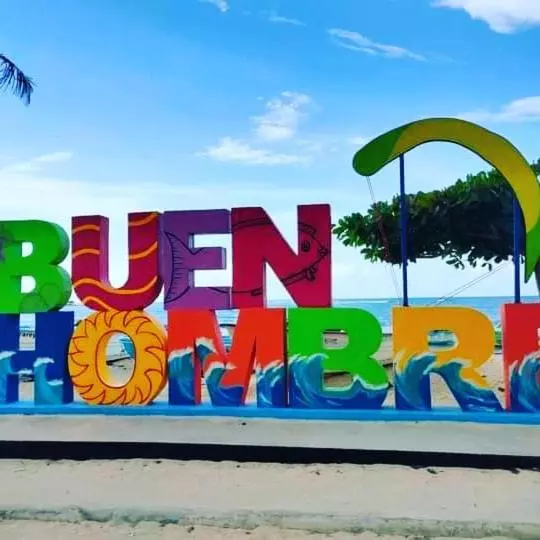 Buen Hombre Kite Hotel Y Restaurante