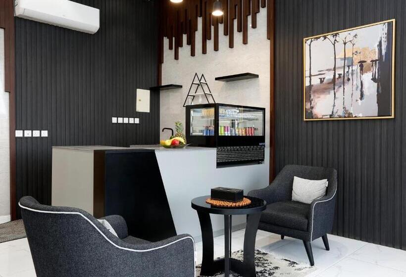 وايت مون للأجنحة الفندقية  الرصراص