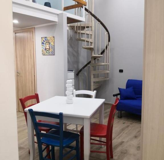 تختخواب و صبحانه Carlino Room S