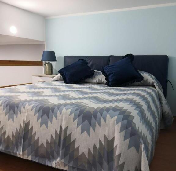 تختخواب و صبحانه Carlino Room S