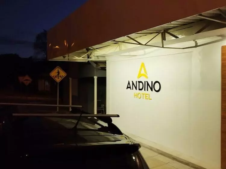 ホテル Andino