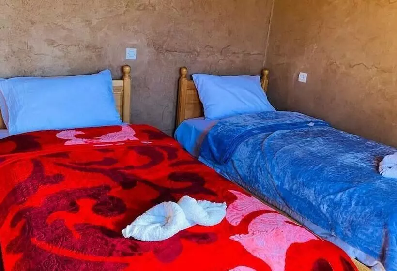 Lomakeskus Café Restaurante Shelter Calm Life