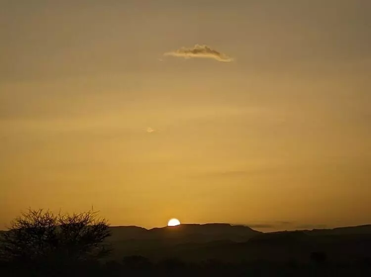 Lomakeskus Café Restaurante Shelter Calm Life