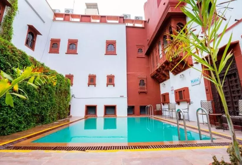 ホテル Zone Palace By The Park Phalodi