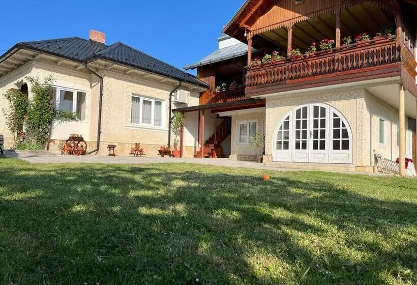پانسیون Casa Ilinca
