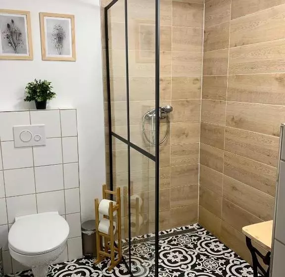 Majatalo Penzion Medové údolí